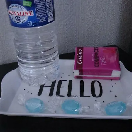 Maison 88 M2 Le Patio Du Centre Avec Garage Будинок відпочинку Тур