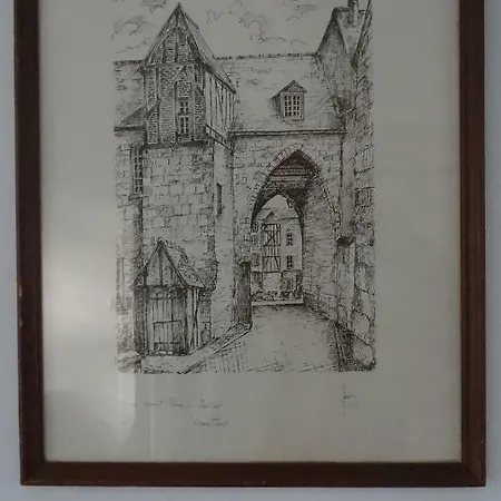 Maison 88 M2 Le Patio Du Centre Avec Garage * Tours