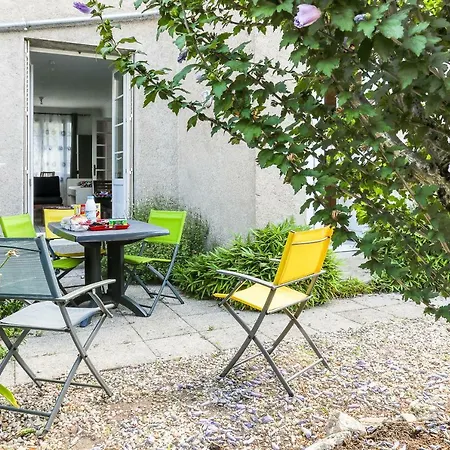 Maison 88 M2 Le Patio Du Centre Avec Garage Tours