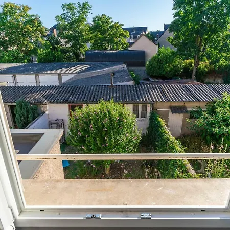 Maison 88 M2 Le Patio Du Centre Avec Garage *