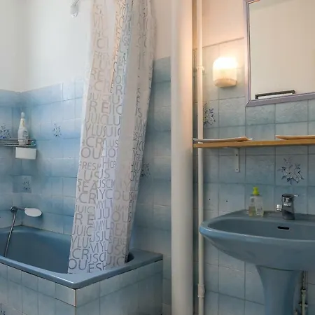 Holiday home Maison 88 M2 Le Patio Du Centre Avec Garage Tours